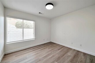 6509 Alpine Winter Ct in Las Vegas, NV - Building Photo - Building Photo