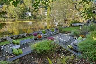 188 Ferdon Ave in Orangetown, NY - Building Photo - Building Photo