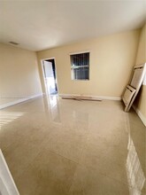 6862 SW 20th Ct in Miramar, FL - Building Photo - Building Photo