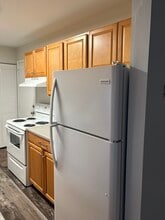 Charter Oak Drive in Flint, MI - Foto de edificio - Building Photo