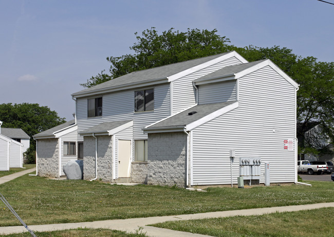 Casa Nueva Apartments in Fremont, OH - Foto de edificio - Building Photo