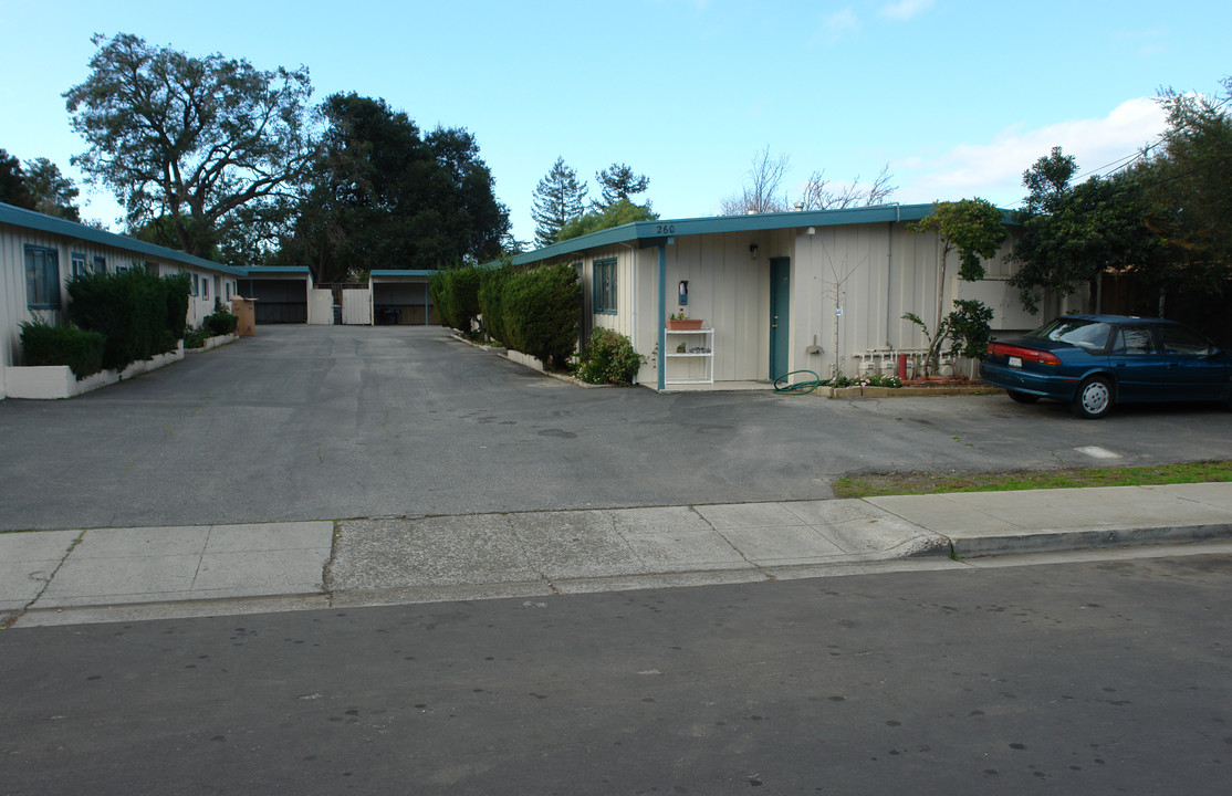 260-262 Higdon Ave in Mountain View, CA - Building Photo