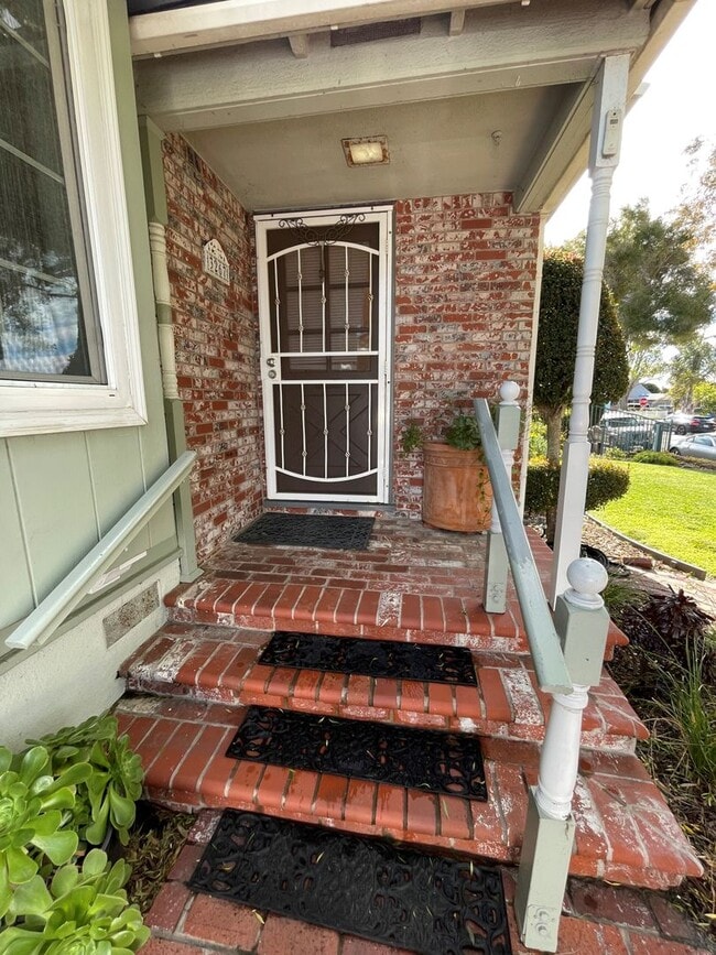 3267 Preble Ave in Ventura, CA - Building Photo - Building Photo