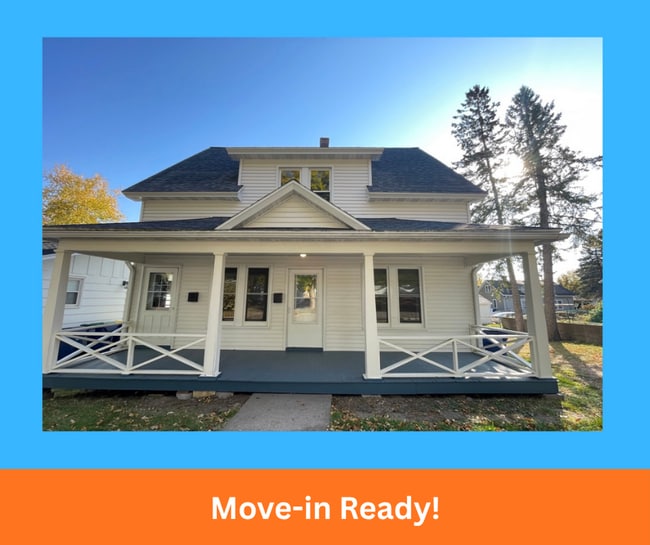 property at 111 N 8th Ave