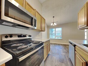 1622 Black Diamond Ct in Charlotte, NC - Building Photo - Building Photo