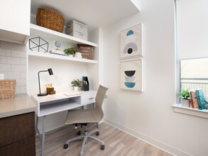 1047 Commonwealth Ave in Boston, MA - Building Photo - Building Photo