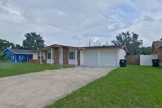 2441 Healy Dr in Orlando, FL - Building Photo - Building Photo