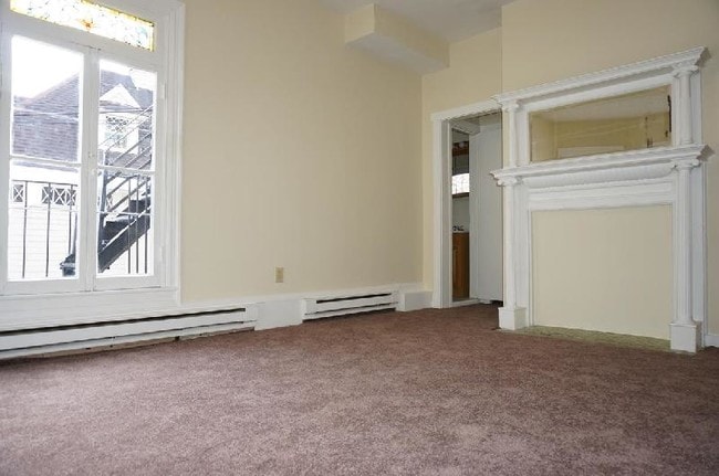 592 Cambridge St, Unit 11 in Boston, MA - Foto de edificio - Building Photo