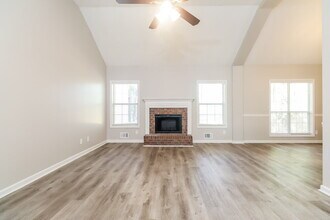 250 Ashley Oaks Dr in Mcdonough, GA - Building Photo - Building Photo