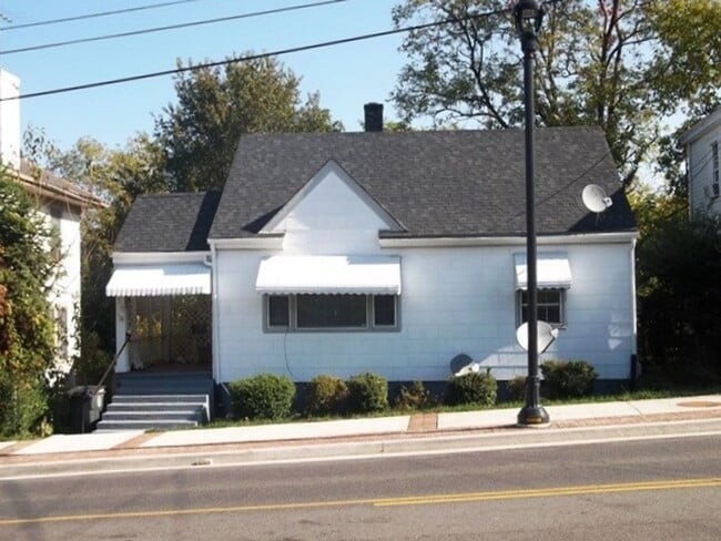 property at 2914 Langhorne Rd