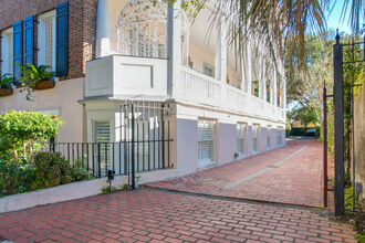 55 Hasell St in Charleston, SC - Foto de edificio - Building Photo