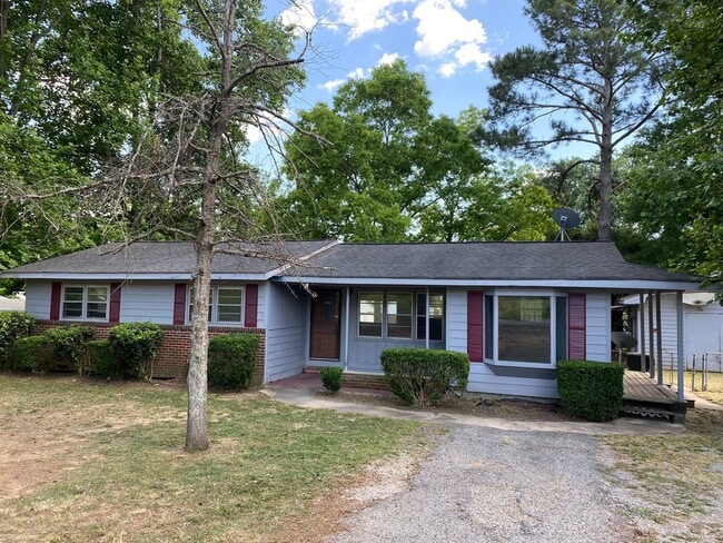 property at 1911 Airport Rd