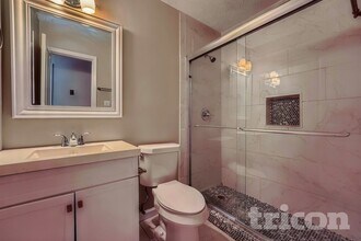 438 Russell Rd in Lawrenceville, GA - Building Photo - Building Photo