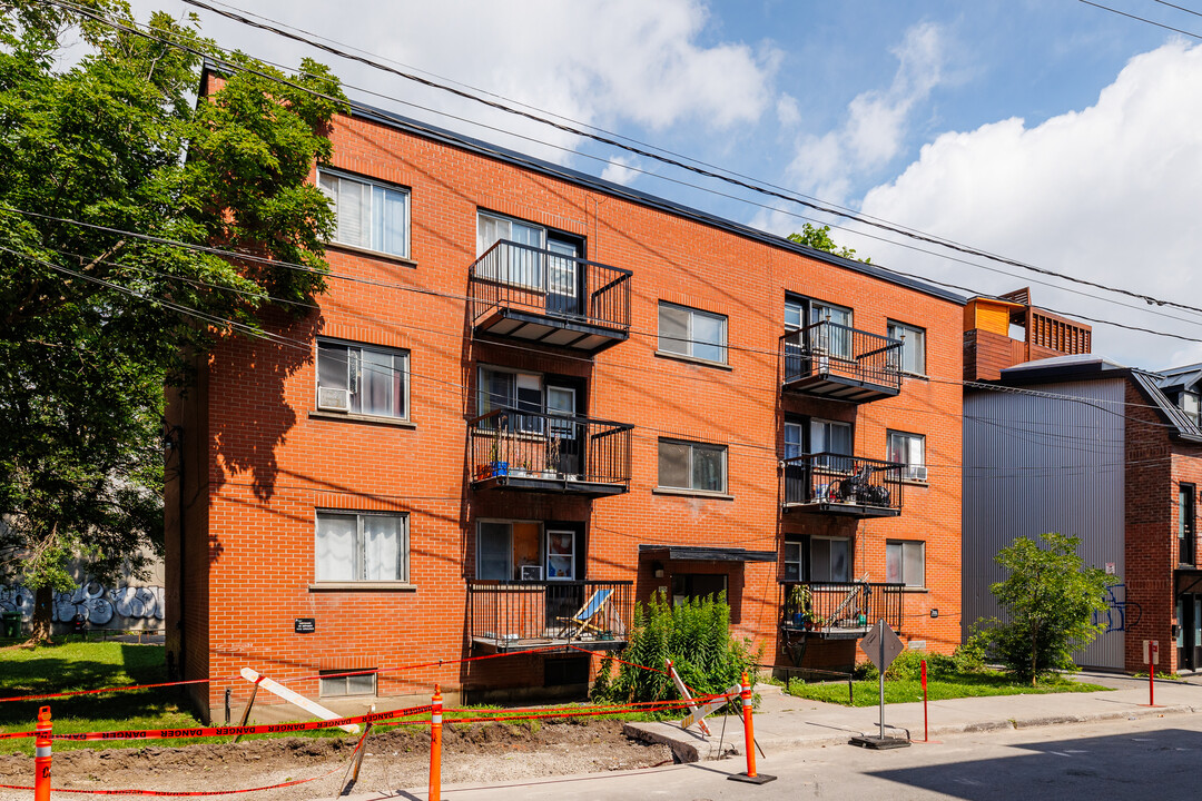 3675 Saint-Ambroise Rue in Montréal, QC - Building Photo