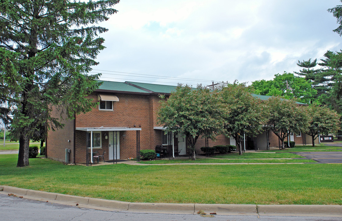 Emma Apartments in Fairborn, OH - Building Photo