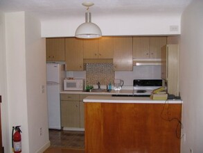 12 Commonwealth Ct in Boston, MA - Building Photo - Building Photo
