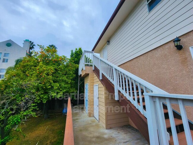 9617 Tropico Dr in La Mesa, CA - Building Photo - Building Photo