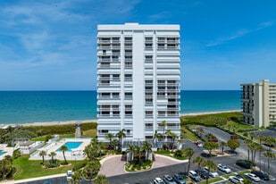 Miramar II Condominium in Jensen Beach, FL - Building Photo
