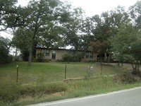 103 Normandy Ave in Azle, TX - Foto de edificio - Other