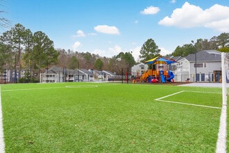 Montrose Berkeley Lake in Duluth, GA - Foto de edificio - Building Photo