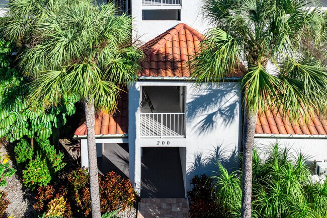Stevens Landing in Marco Island, FL - Building Photo - Building Photo