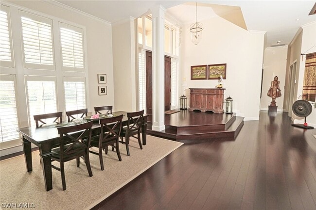 property at 6967 Green Tree Dr