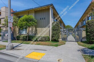 Orange Point Apartments, 500-502 Orange Ave in Long Beach, CA - Building Photo - Building Photo