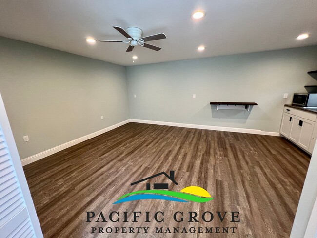 588 Junipero Ave in Pacific Grove, CA - Building Photo - Building Photo
