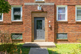 Church Lane Court Apartments in Philadelphia, PA - Building Photo - Building Photo