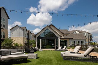 Livano Pflugerville in Pflugerville, TX - Building Photo - Building Photo