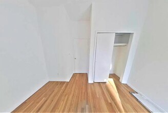 534 E 83rd St in New York, NY - Building Photo - Building Photo