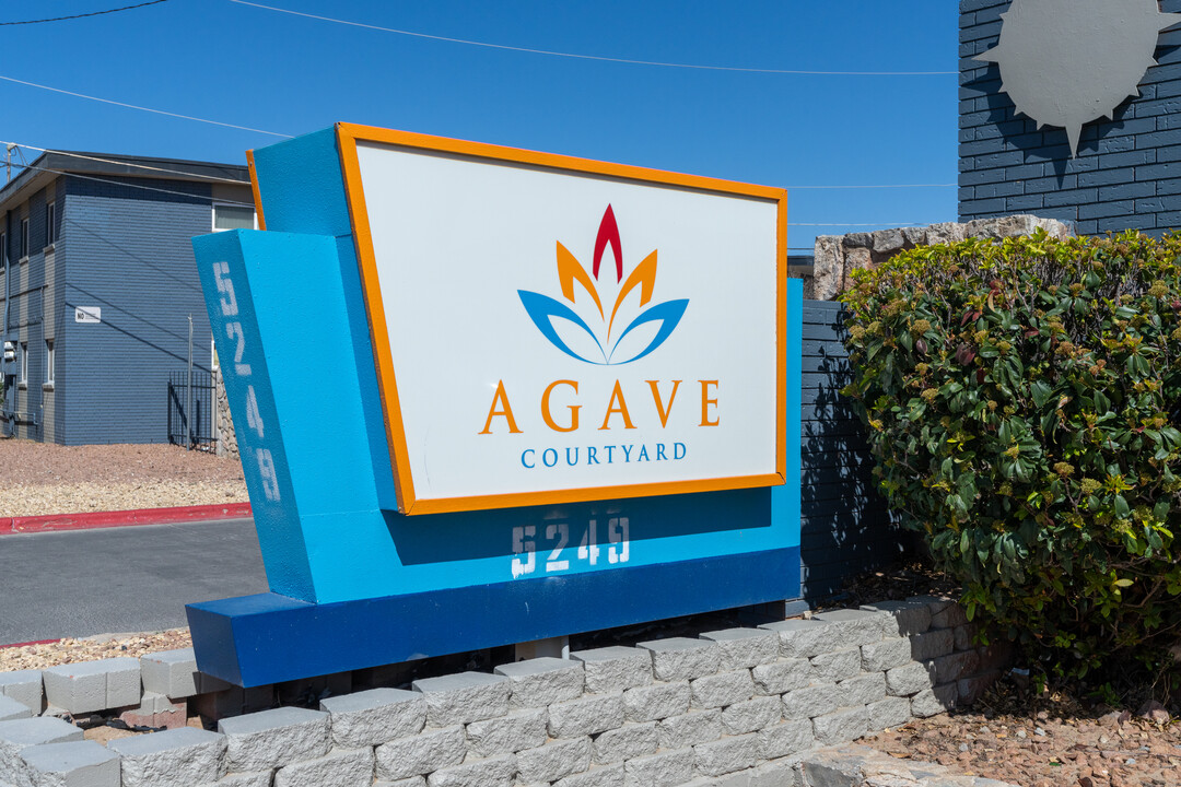 Agave Courtyard in El Paso, TX - Building Photo