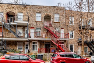 82 Lafleur Rue in Verdun, QC - Building Photo