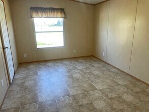 105 Co Rd 230 in Wharton, TX - Building Photo - Building Photo