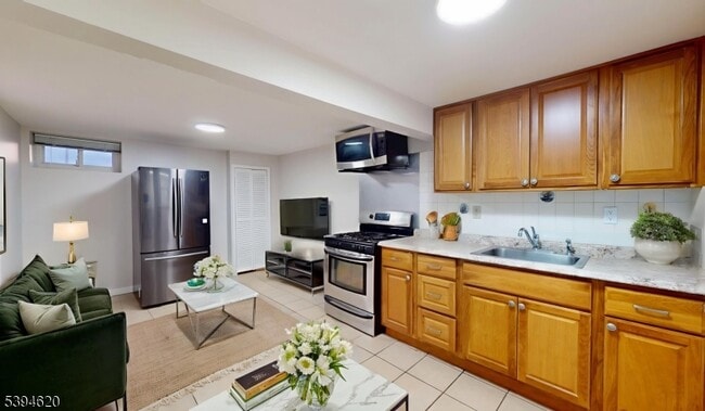 750 Lafayette Ave in Union, NJ - Building Photo - Building Photo