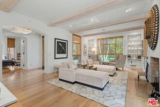 420 Alta Ave in Santa Monica, CA - Building Photo - Building Photo