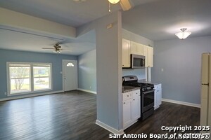 111 Grasmere Ct in San Antonio, TX - Building Photo - Building Photo