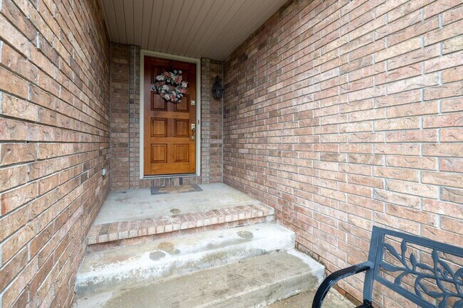 5102 S Chatsworth Ave in Springfield, MO - Building Photo - Building Photo