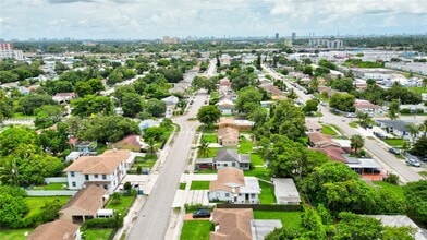 1036 NW 75th St in Miami, FL - Building Photo - Building Photo