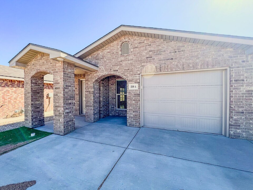 2119 Kokomo Ave in Lubbock, TX - Building Photo