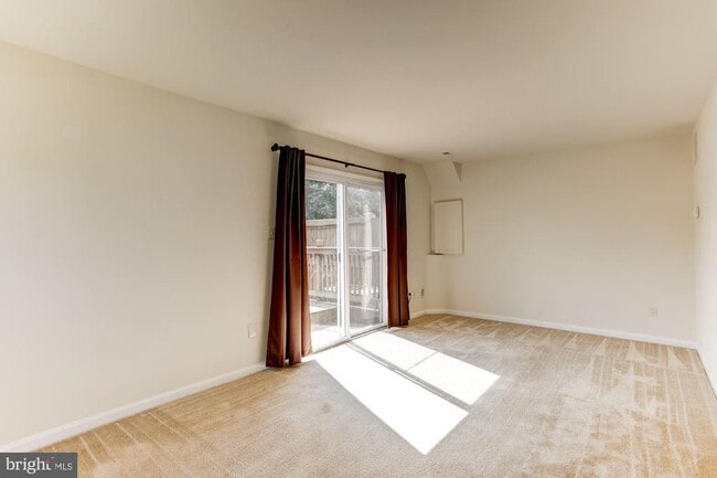 4831 Green Duck Ln in Fairfax, VA - Building Photo - Building Photo