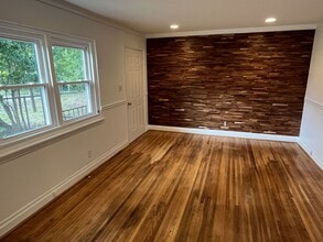 423 W Kingston Ave in Charlotte, NC - Building Photo - Building Photo