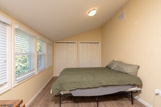 214 Woodcliff Ave in Little Falls, NJ - Building Photo - Building Photo