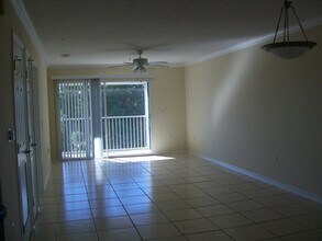 4270 Calinda Ln in Niceville, FL - Building Photo - Building Photo
