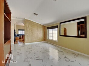 7599 W Diablo Dr in Las Vegas, NV - Building Photo - Building Photo