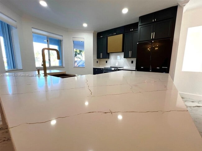 6455 SW 158th Pass in Miami, FL - Building Photo - Building Photo