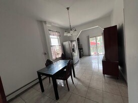 4830 91st Pl in Elmhurst, NY - Building Photo