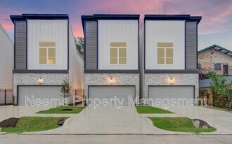 6827 Cadillac St in Houston, TX - Building Photo