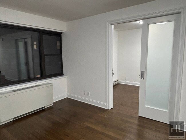 EAST 56 STREET in New York, NY - Building Photo - Building Photo