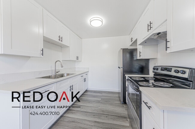 9260 Palm St in Bellflower, CA - Building Photo - Building Photo